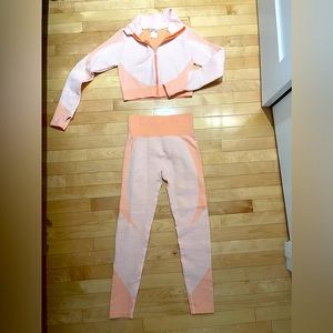 Astoria peach Athletic set.